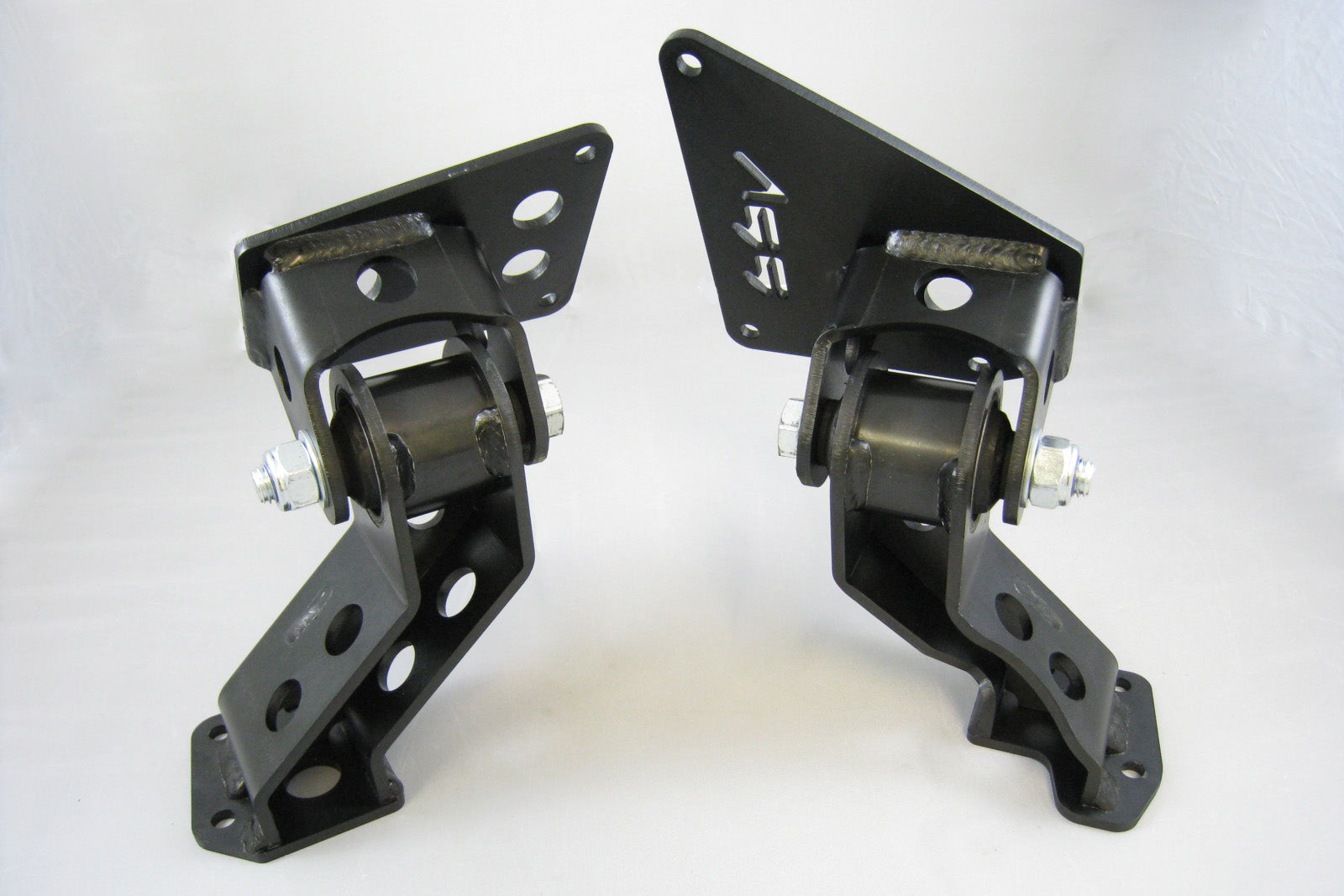 Supports moteur Volvo 240 pour moteur BMW V8 M60/M62 - Performance-shop