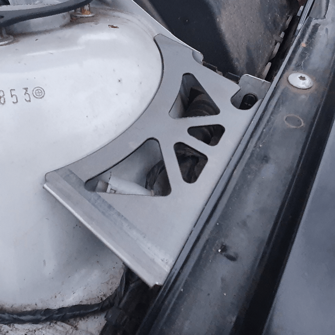 Renforts de tourelles avant BMW E46 - Performance-shop